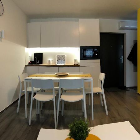 Millenove Apartman Balatonfoeldvar Ngoại thất bức ảnh