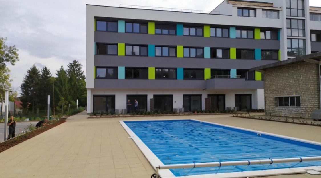 Millenove Apartman Balatonfoeldvar Ngoại thất bức ảnh