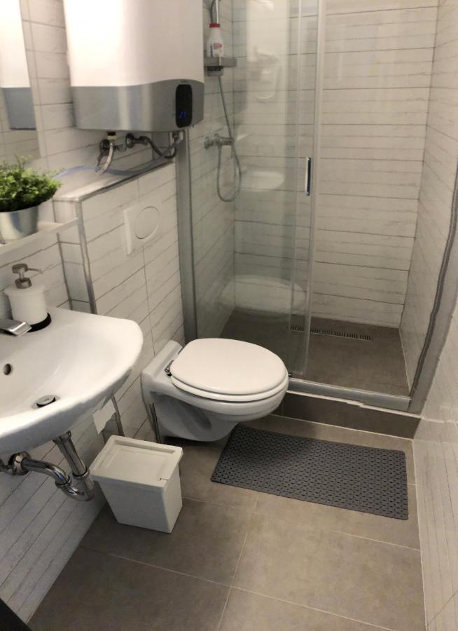 Millenove Apartman Balatonfoeldvar Ngoại thất bức ảnh